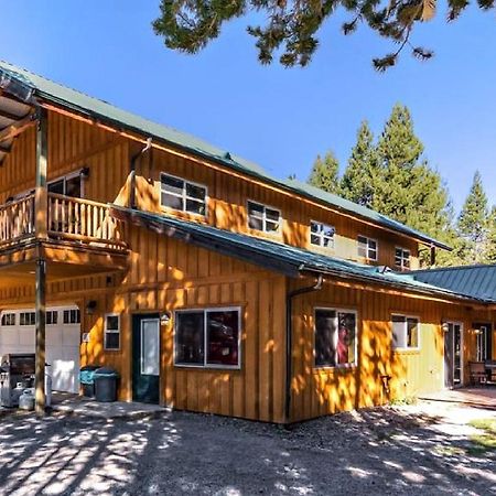 Diamondstone Guest Lodges ラ・パイン エクステリア 写真