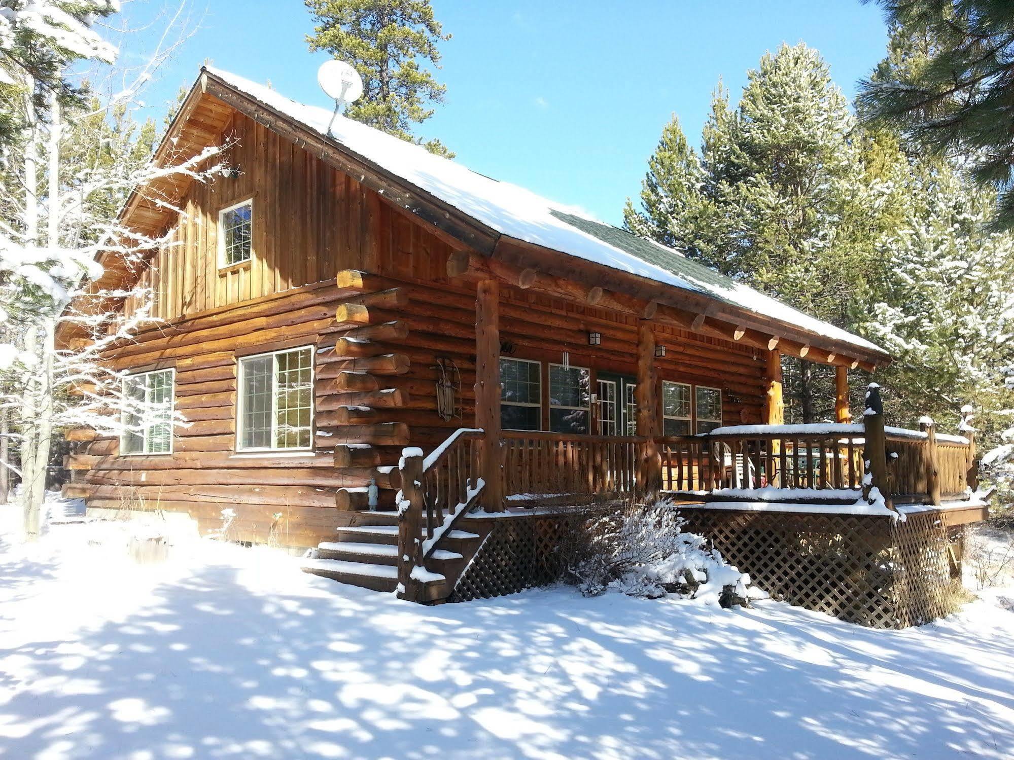 Diamondstone Guest Lodges ラ・パイン エクステリア 写真