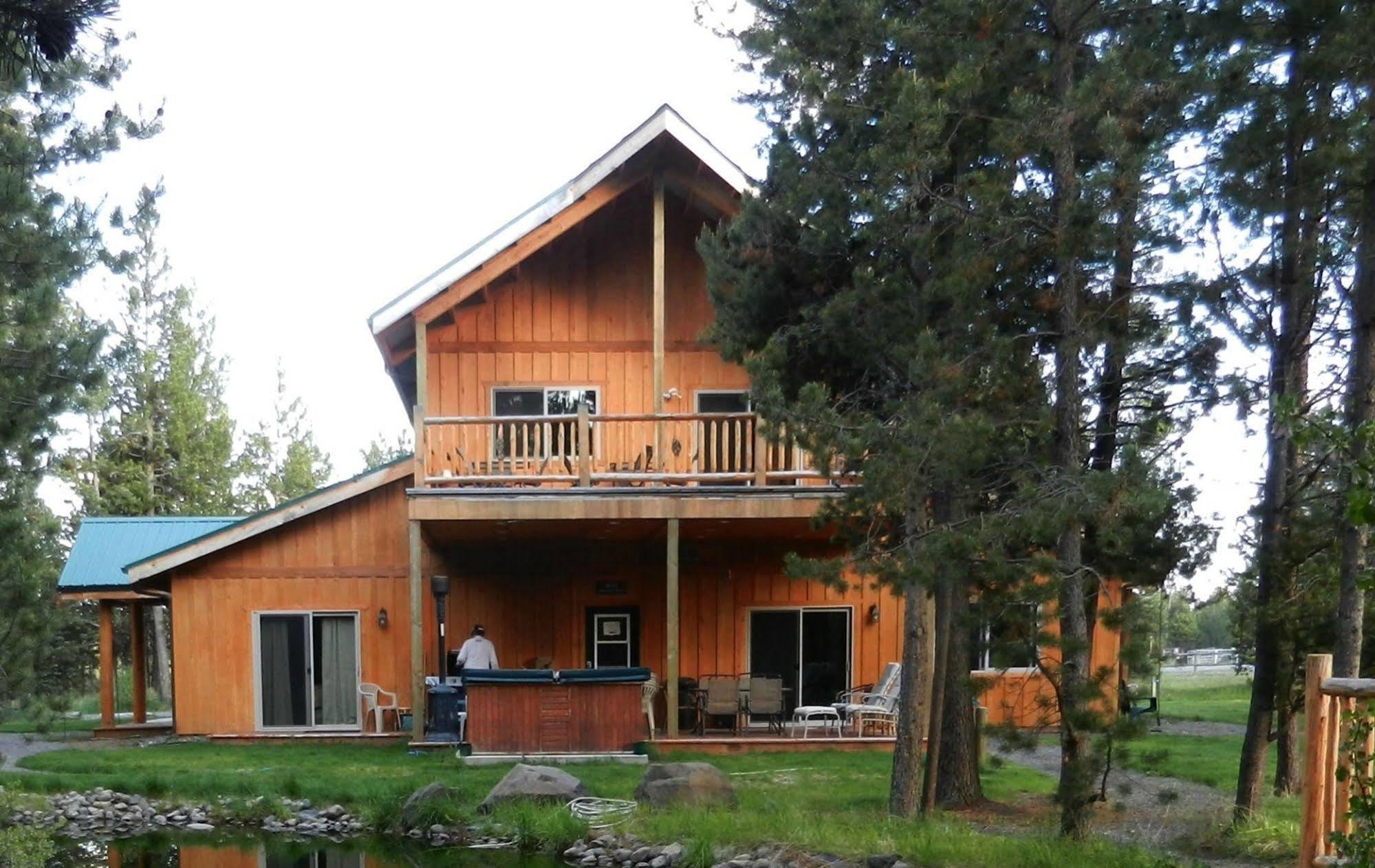 Diamondstone Guest Lodges ラ・パイン エクステリア 写真