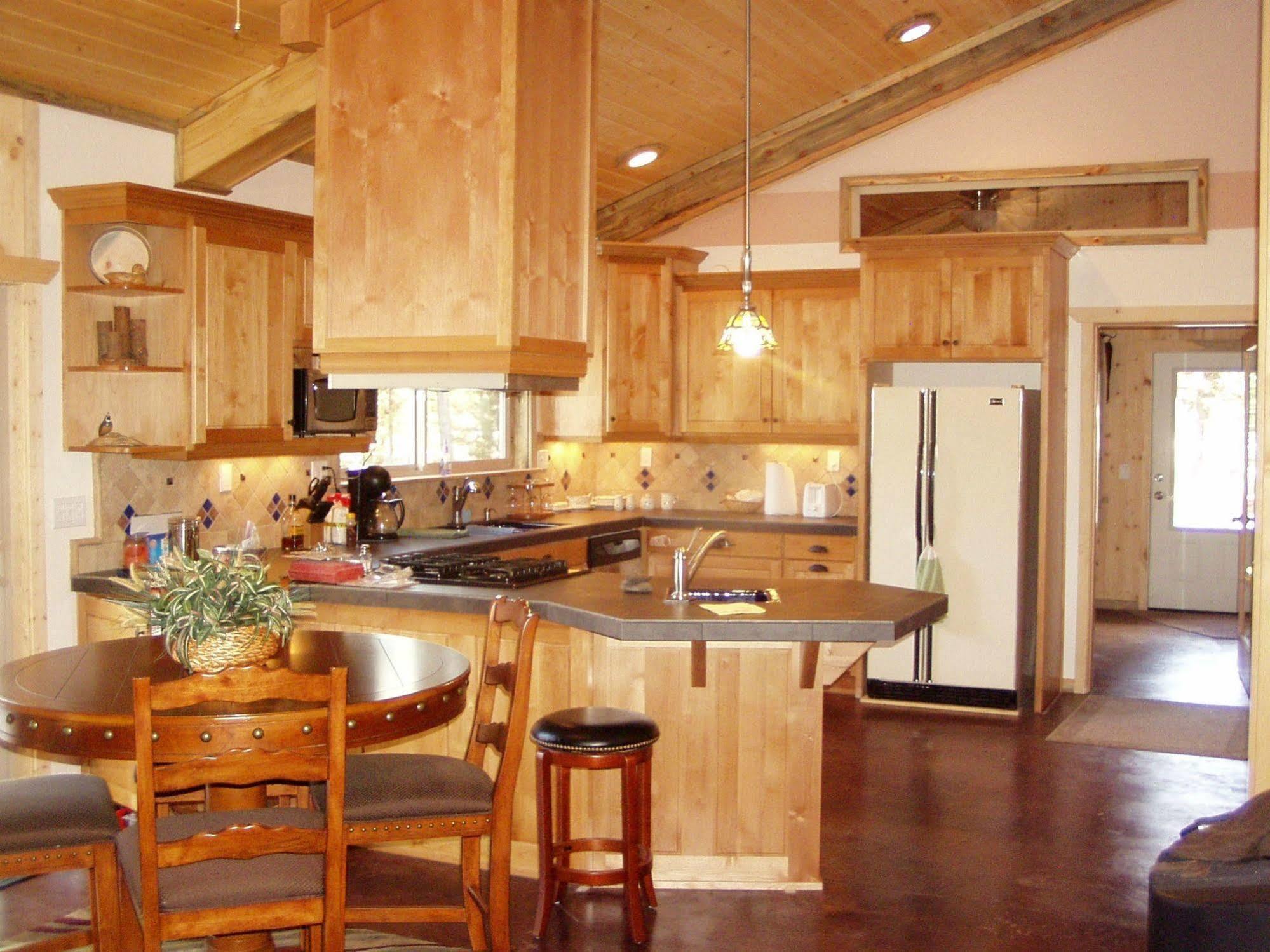 Diamondstone Guest Lodges ラ・パイン エクステリア 写真